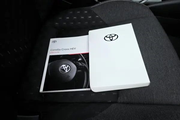 Toyota Corolla 1.8 Hybrid Comfort Plus 30