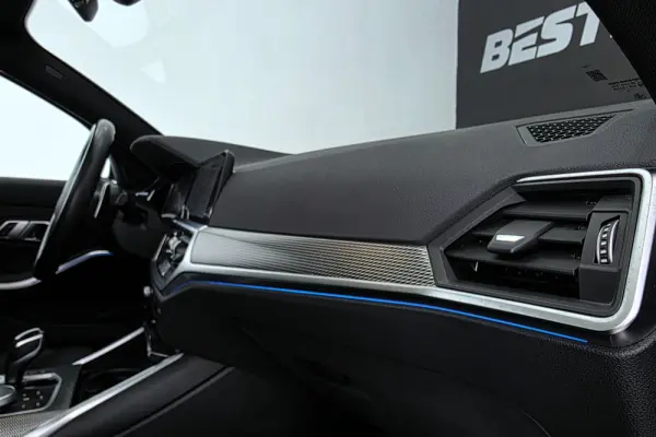BMW 320 e Pack M Auto 36