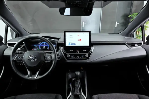 Toyota Corolla 1.8 Hybrid Comfort Plus 7