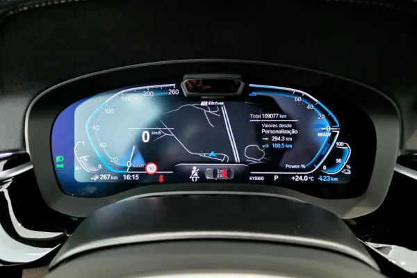 BMW 530 e Pack Desportivo M 34