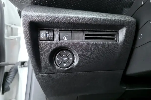 Citroen C4 PureTech 130 Stop&Start EAT8 C-SERIES 21