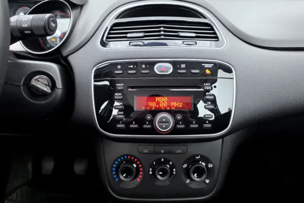 Fiat Punto 1.3 M-Jet Easy S&S 18
