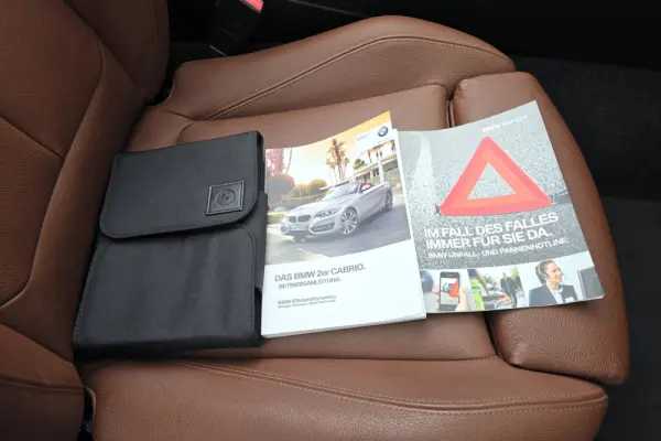 BMW M240i xDrive Auto 29