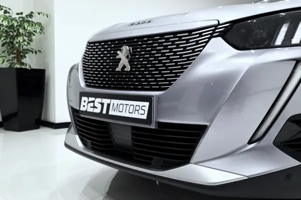 Peugeot e-2008 50 kWh GT Pack 30