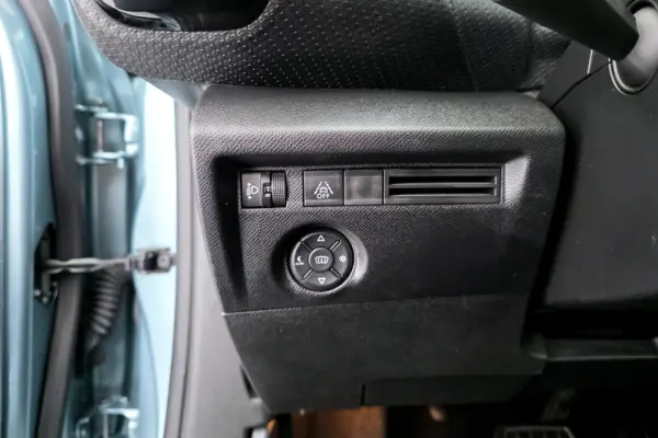 Citroën C4 PureTech 130 Stop&Start EAT8 PLUS 20