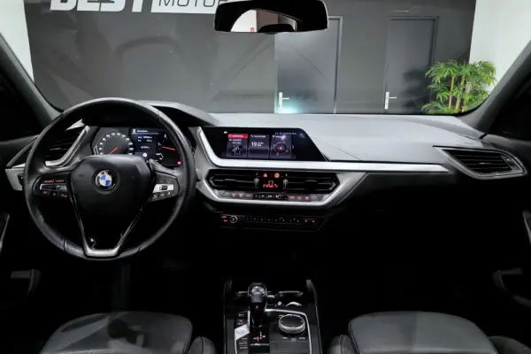 BMW 118 d Line Sport Auto 7