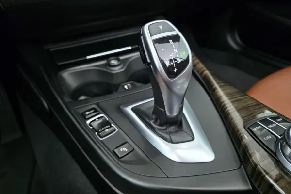 BMW M240i xDrive Auto 25