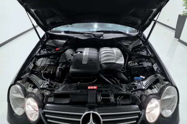 Mercedes-Benz CLK 270 CDi Avantgarde 34