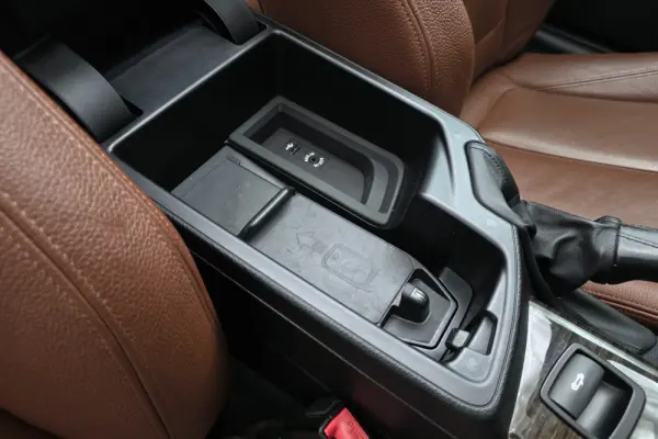 BMW M240i xDrive Auto 28