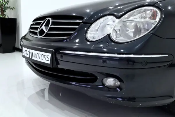 Mercedes-Benz CLK 270 CDi Avantgarde 31