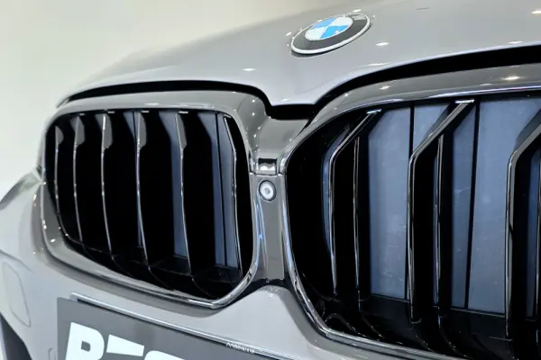 BMW 530 e Pack Desportivo M 50