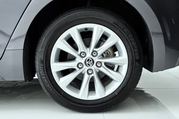 Toyota Corolla 1.8 Hybrid Comfort Plus 31