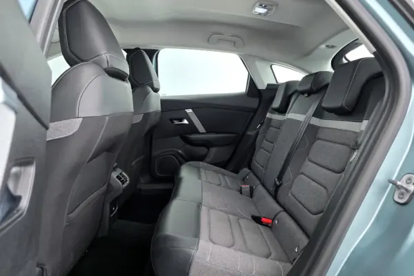 Citroën C4 PureTech 130 Stop&Start EAT8 PLUS 10