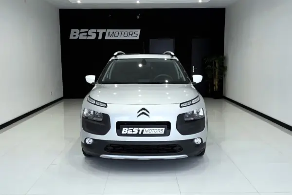 Citroën C4 Cactus Pure Tech 110 Stop&Start EAT6 Shine 2