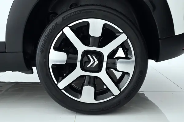 Citroen C4 Cactus 1.2 PureTech Shine Pack 22