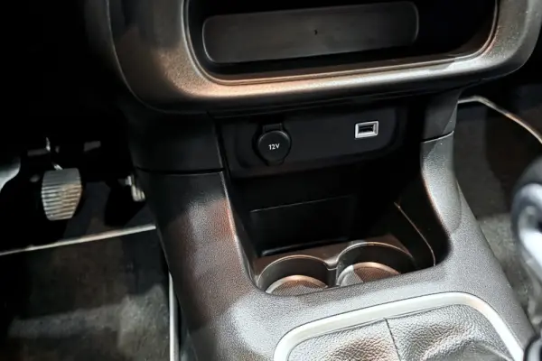 Citroën C3 Pure Tech S&S Saint James 23