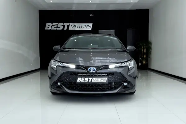 Toyota Corolla 1.8 Hybrid Comfort Plus 2