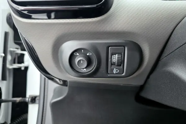 Citroen C4 Cactus 1.2 PureTech Shine Pack 17