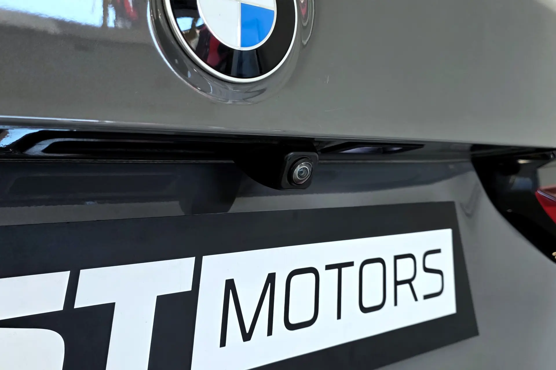 BMW 530 e Pack Desportivo M 52