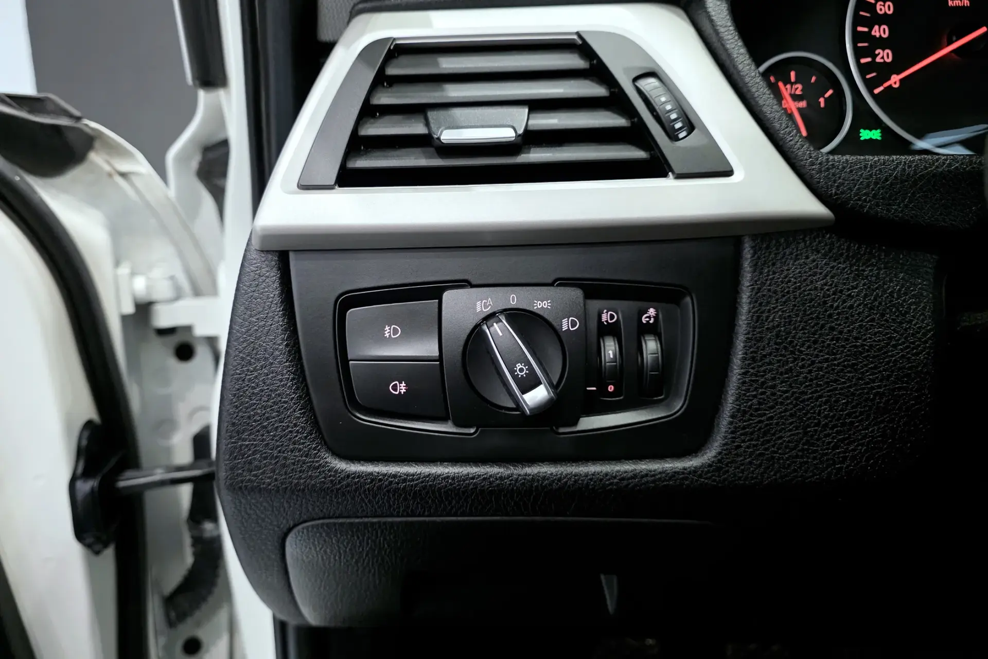 BMW 318 d Touring 18