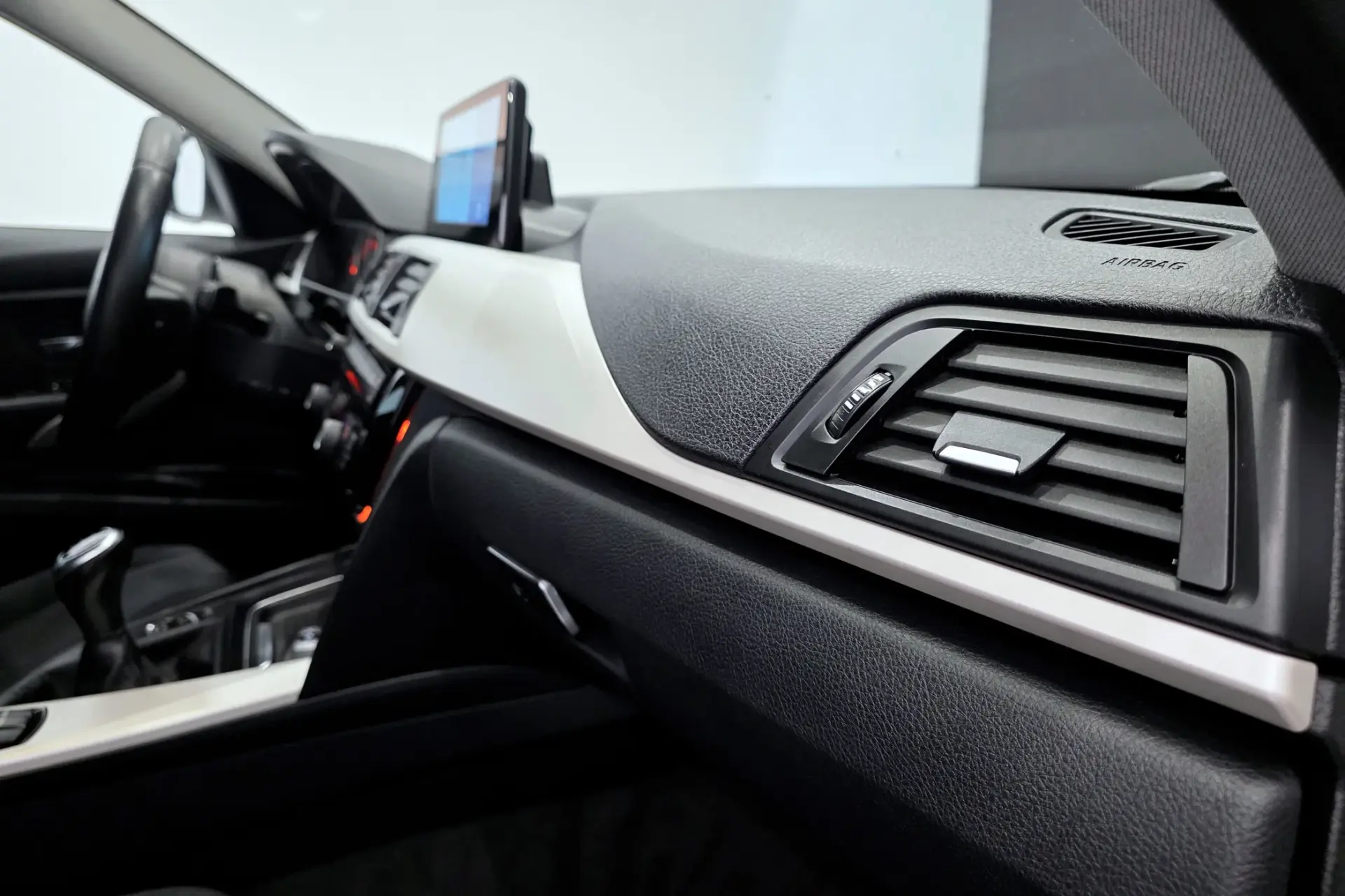 BMW 318 d Touring 24