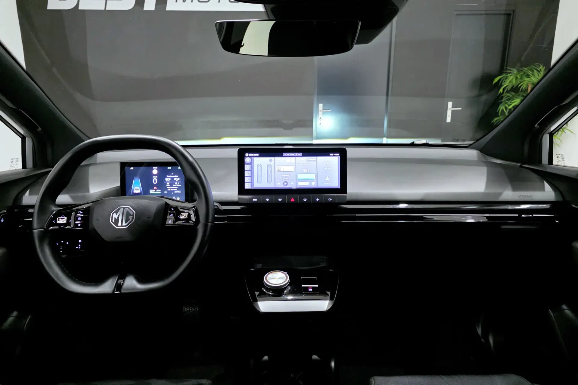 MG MG4 64 kWh Comfort 7