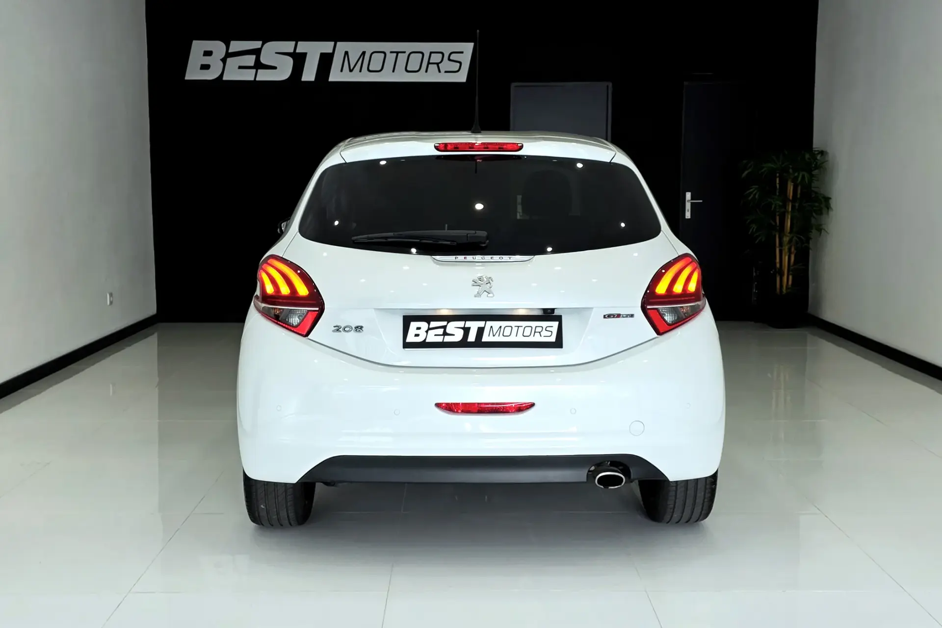 Peugeot 208 1.2 PureTech GT Line 6