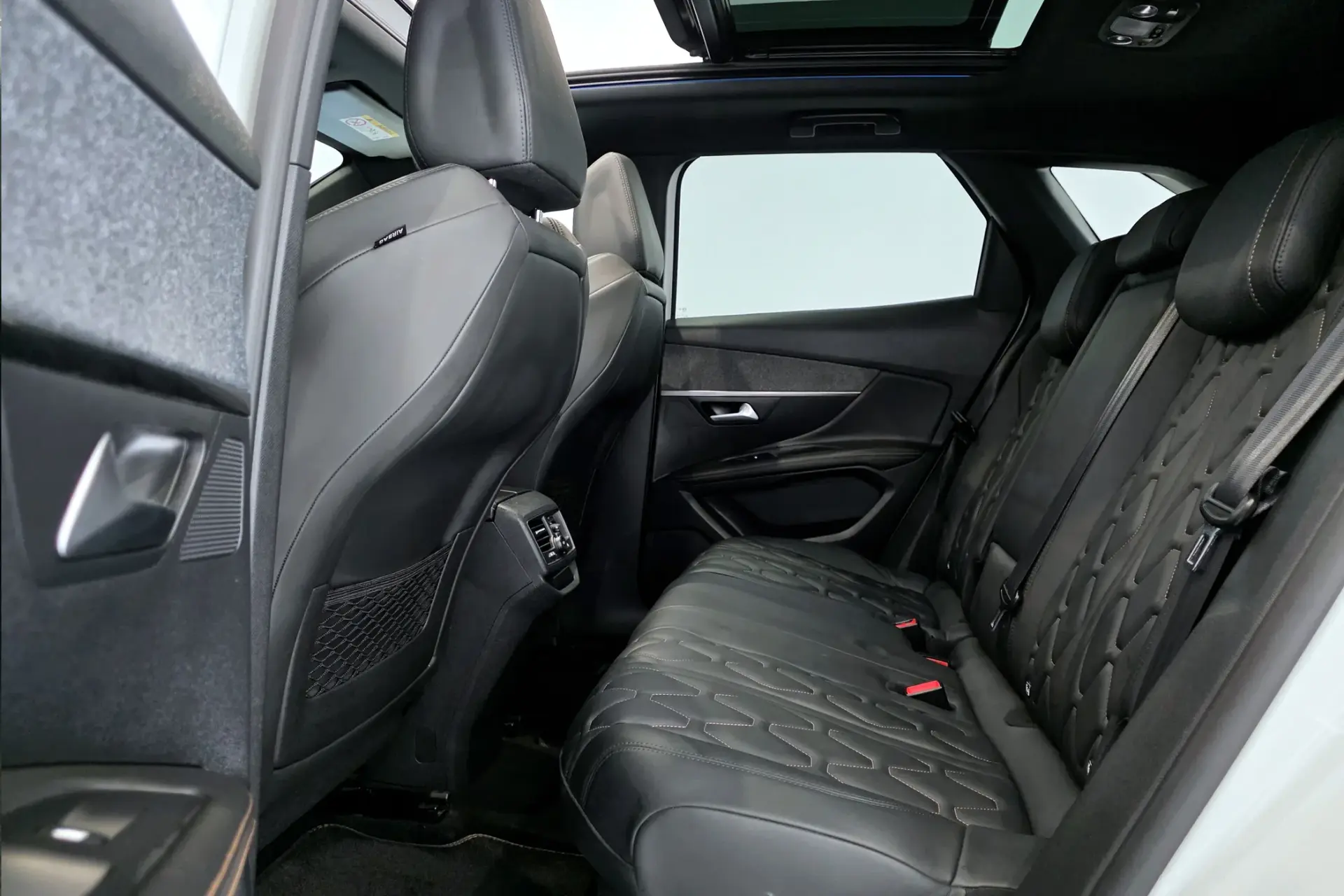 Peugeot 3008 1.6 BlueHDi GT Line EAT6 11