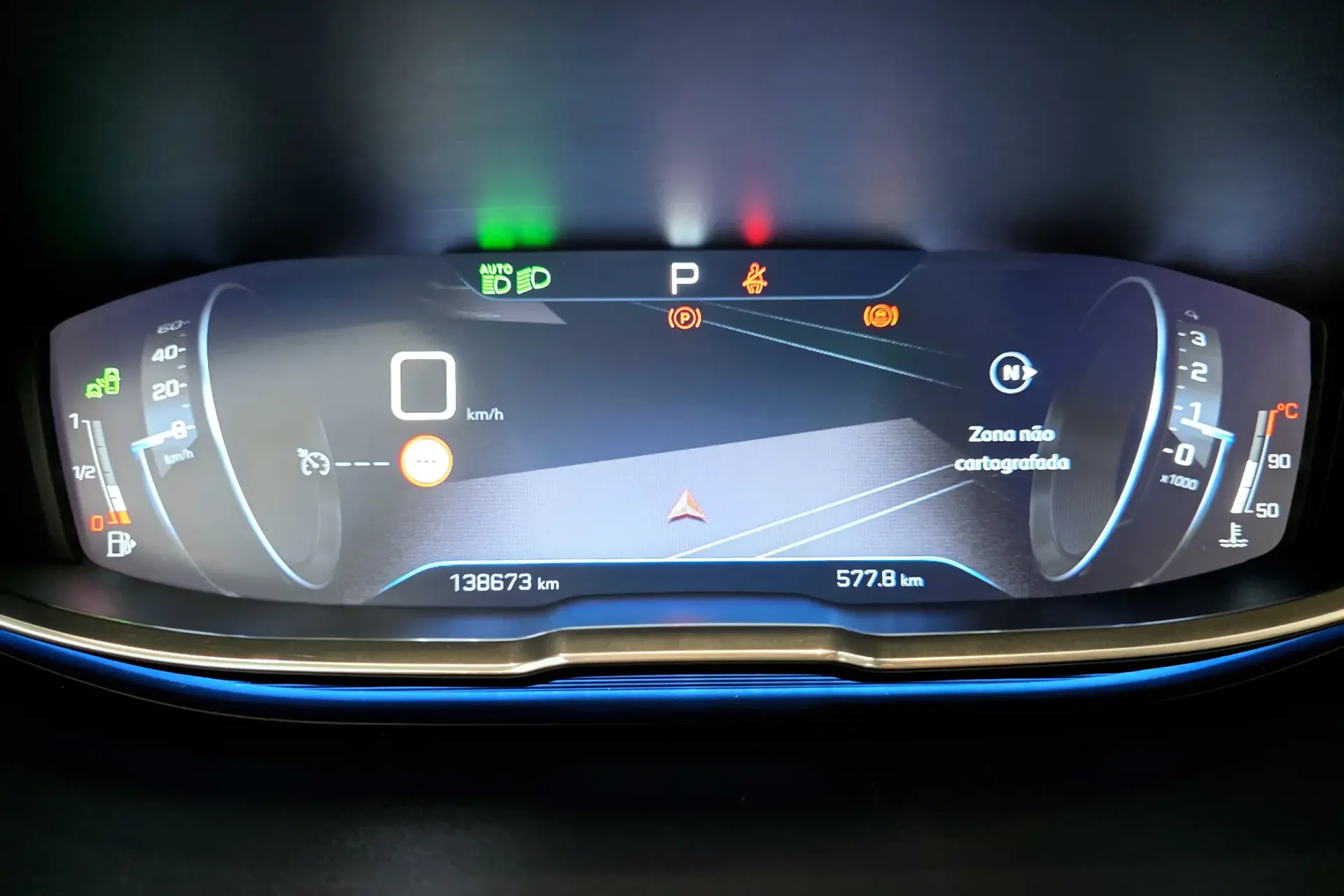 Peugeot 3008 1.6 BlueHDi GT Line EAT6 23