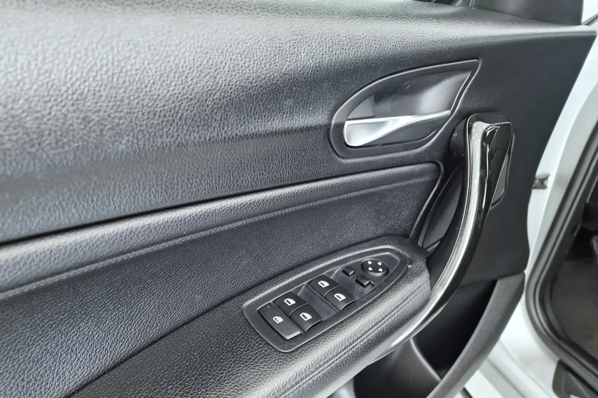 BMW 120 d Pack M Auto 12