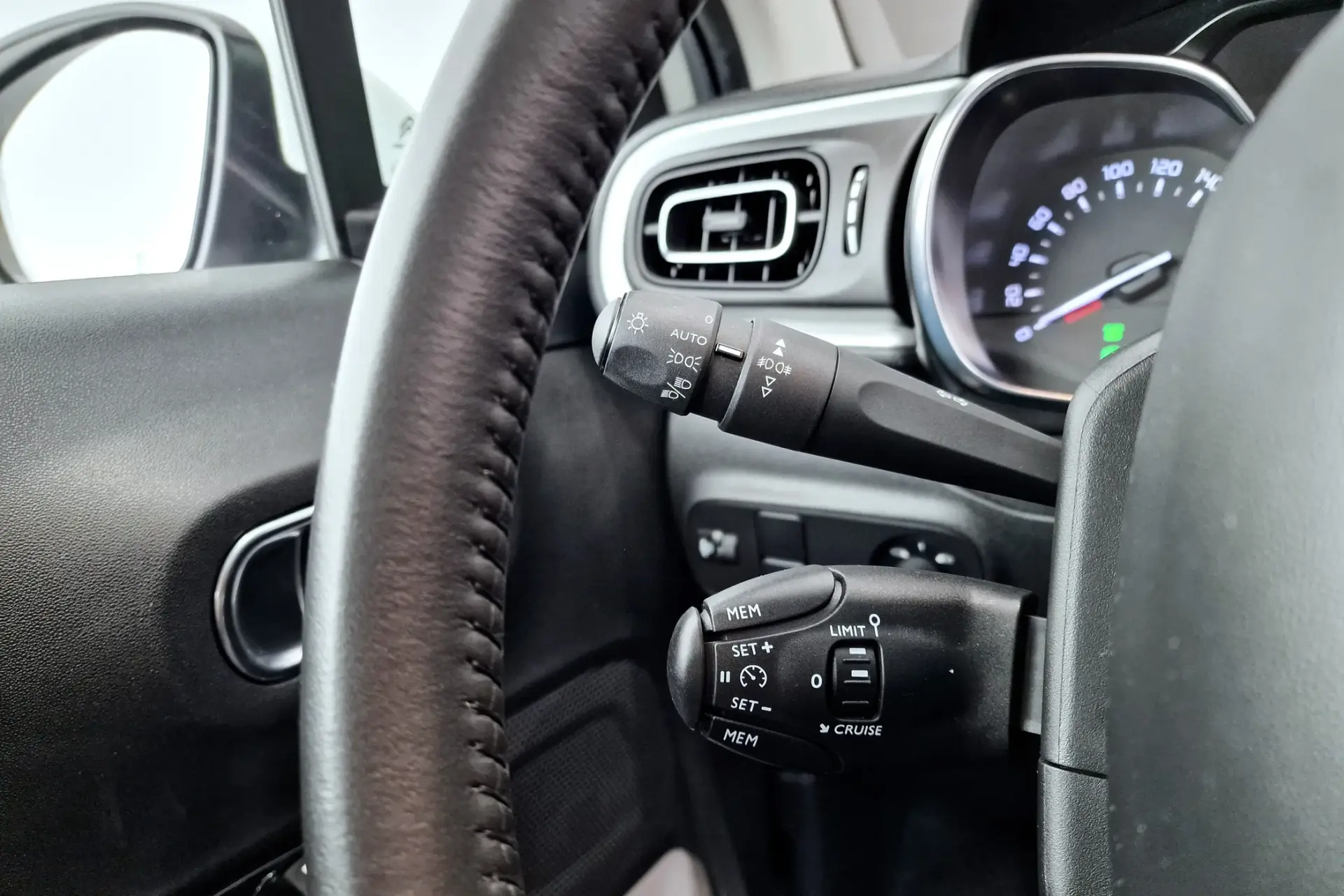 Citroën C3 Pure Tech S&S Saint James 16