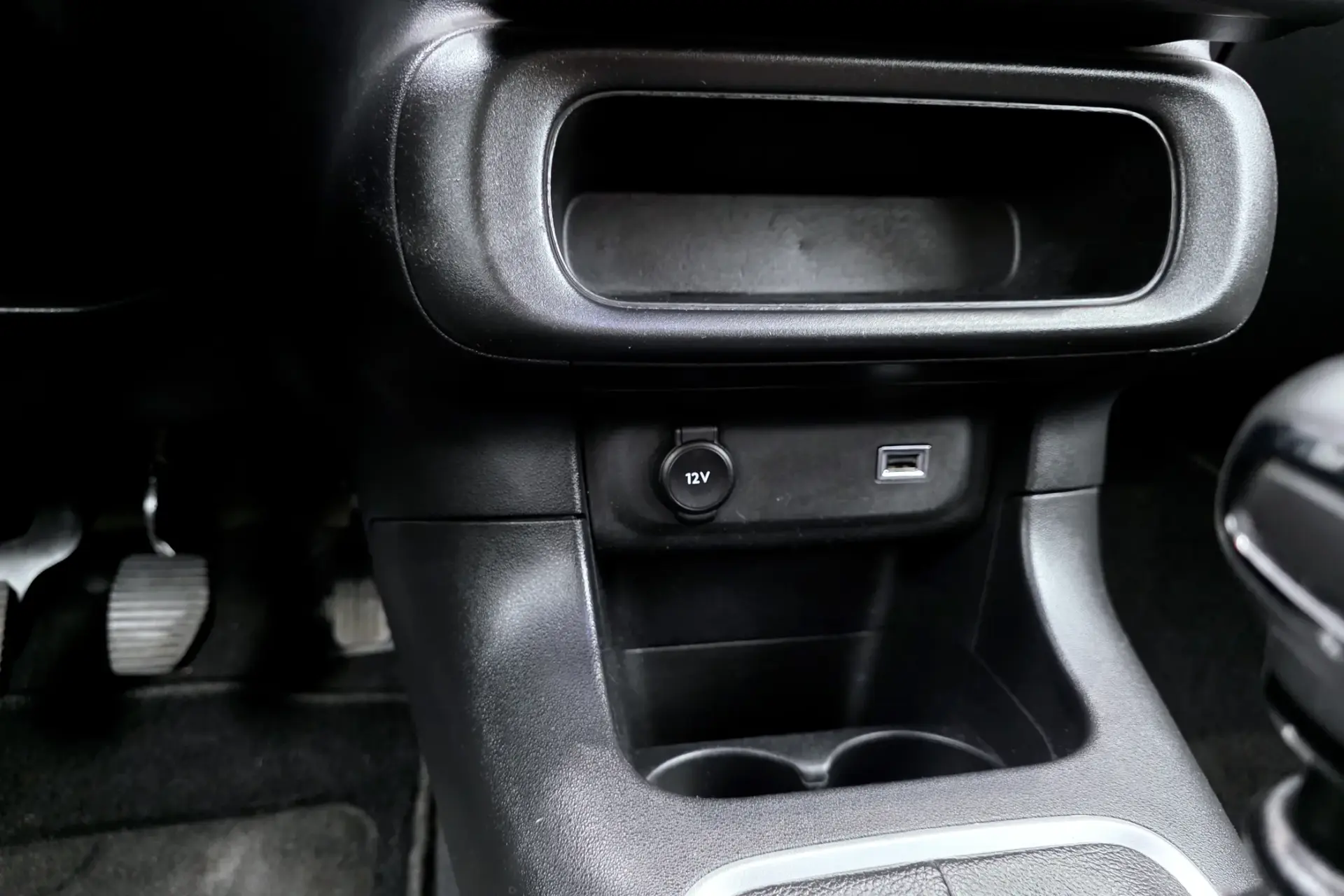 Citroën C3 1.2 PureTech Shine 19