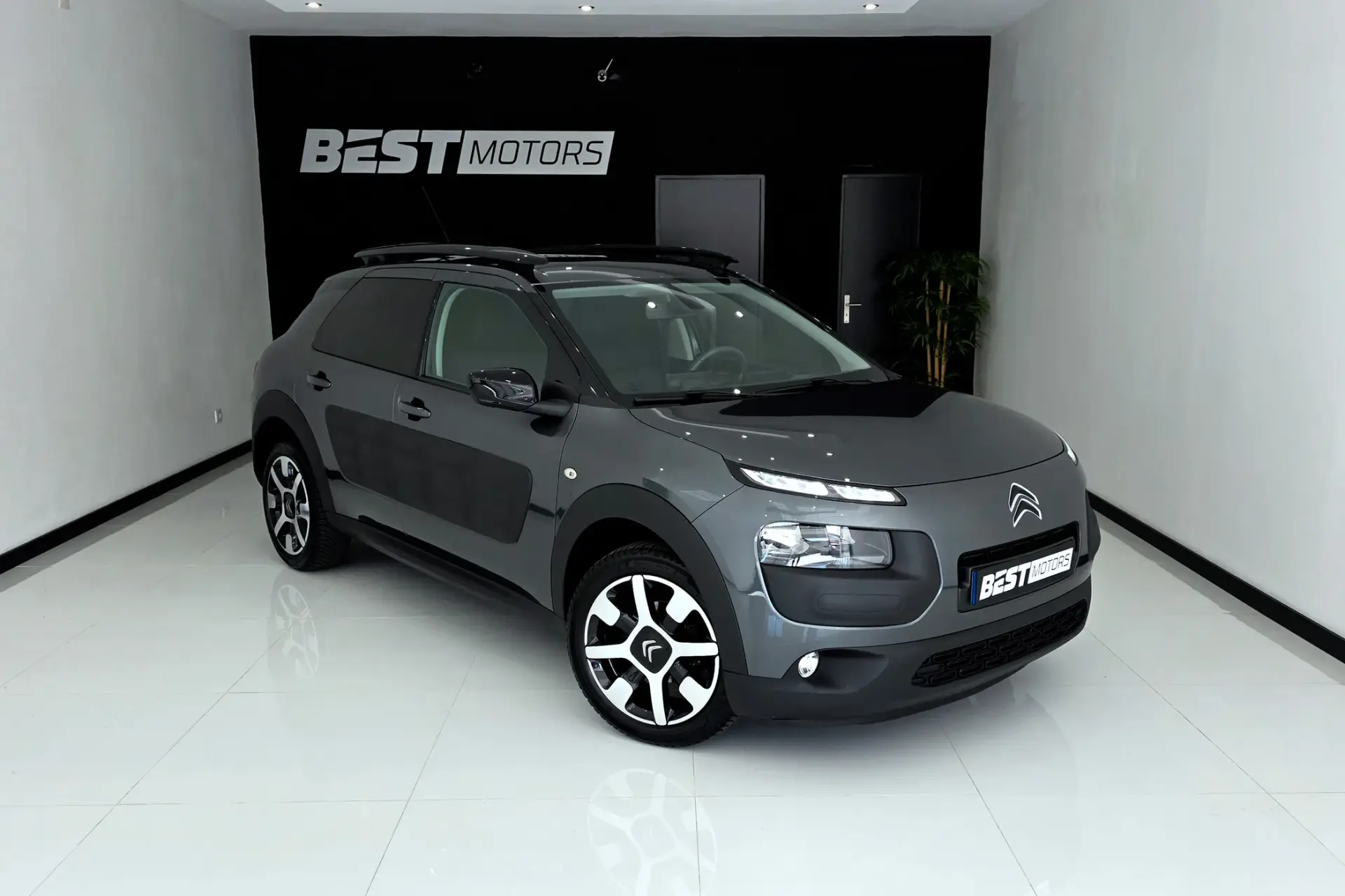 Citroën C4 Cactus Pure Tech 110 Stop&Start Shine Edition 3