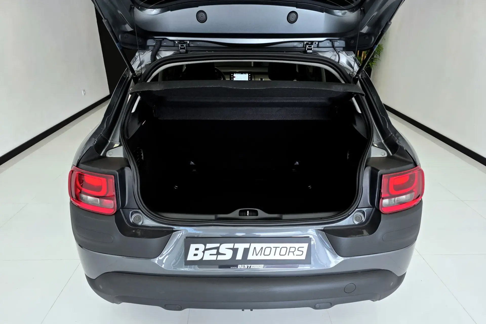 Citroën C4 Cactus Pure Tech 110 Stop&Start Shine Edition 11