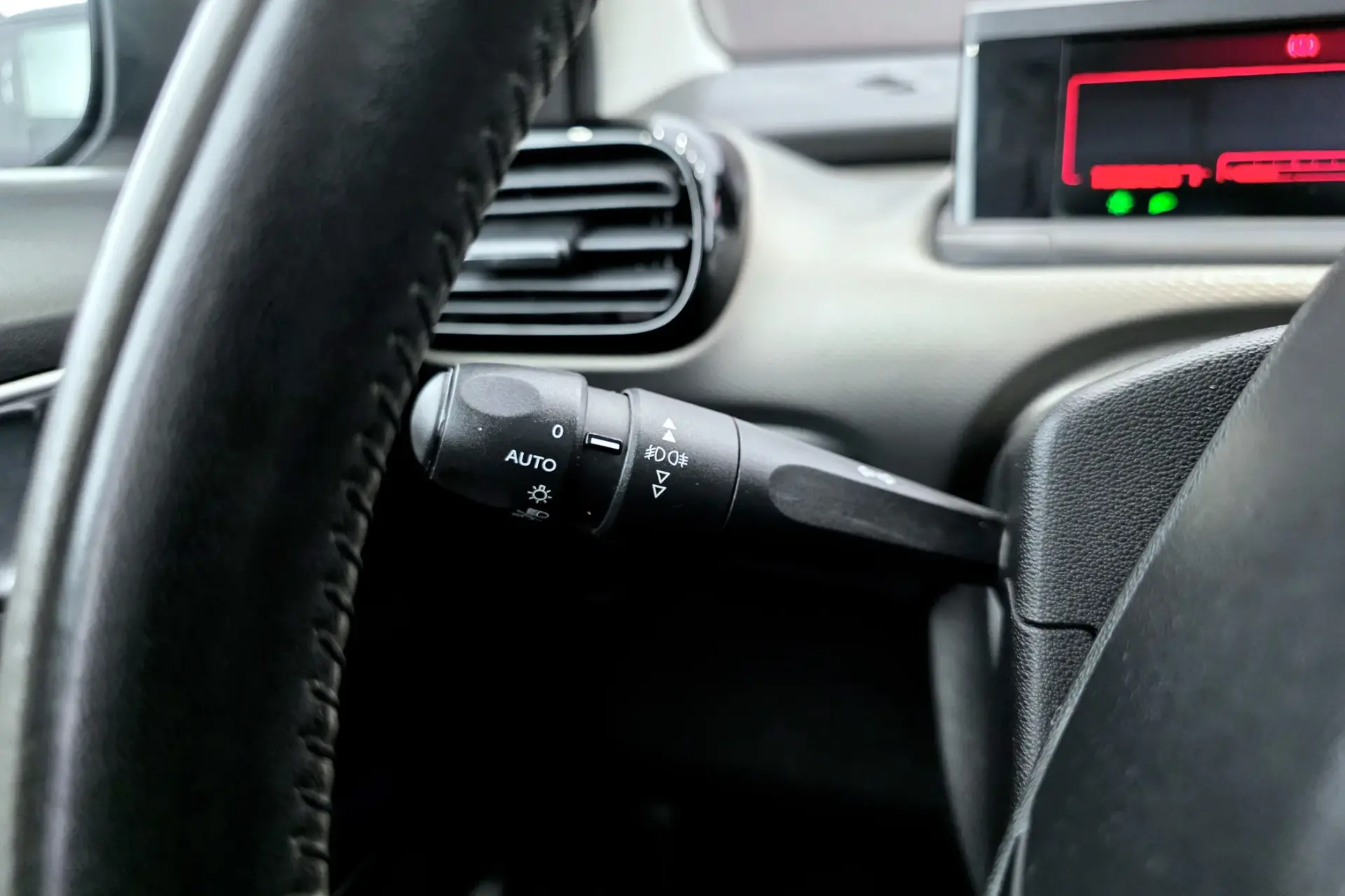 Citroën C4 Cactus Pure Tech 110 Stop&Start Shine Edition 16