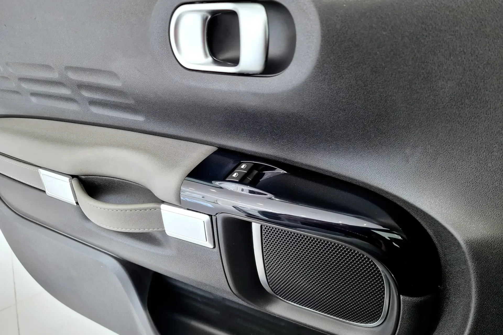 Citroën C4 Cactus 1.2 PureTech Origins 15