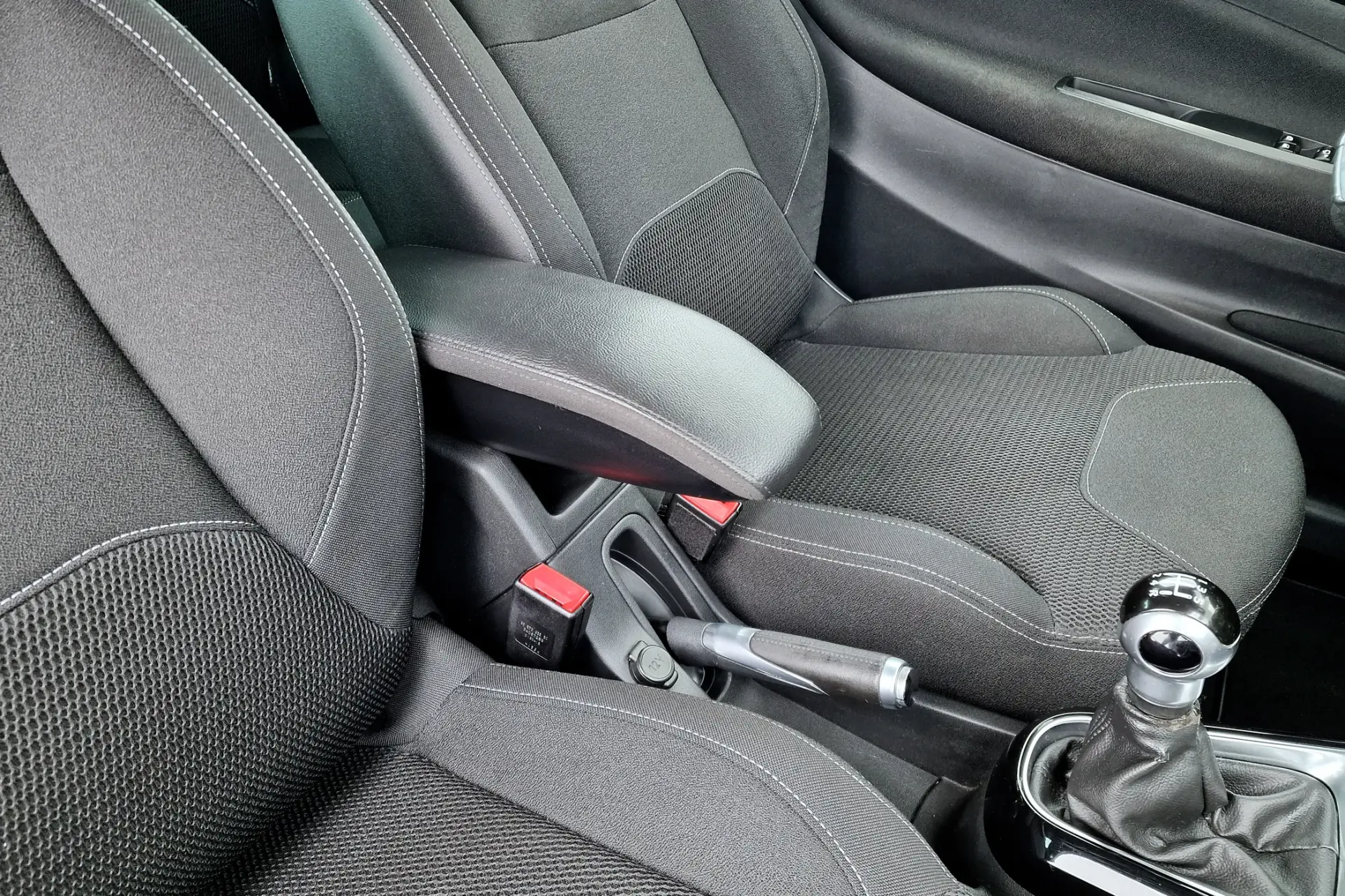 Citroën DS3 1.6 BlueHDi 1955 23