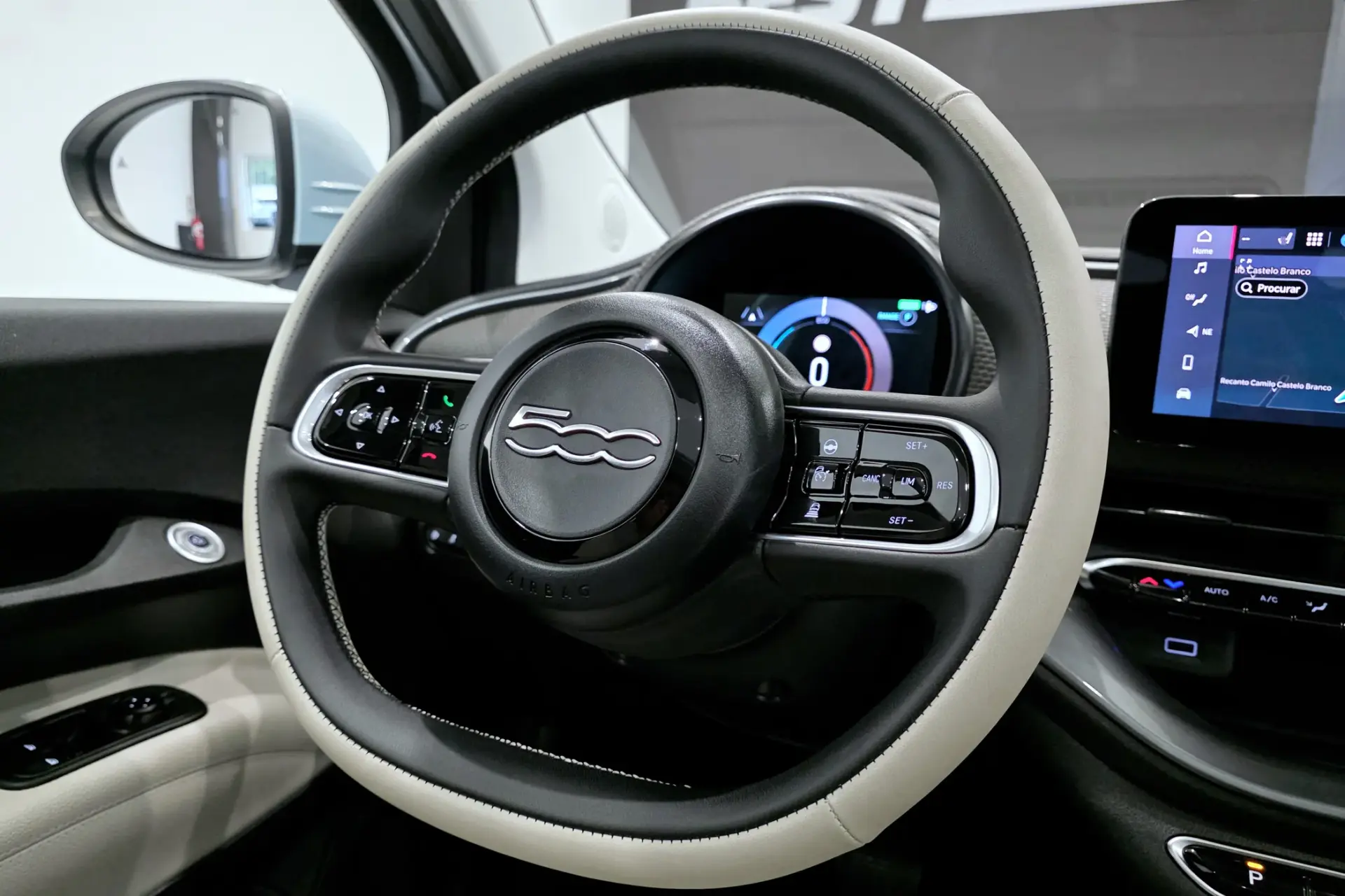 Fiat 500e C La Prima 17