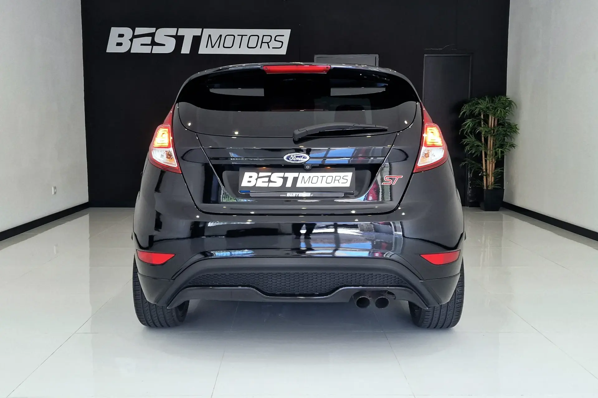 Ford Fiesta 1.6 T ST 6