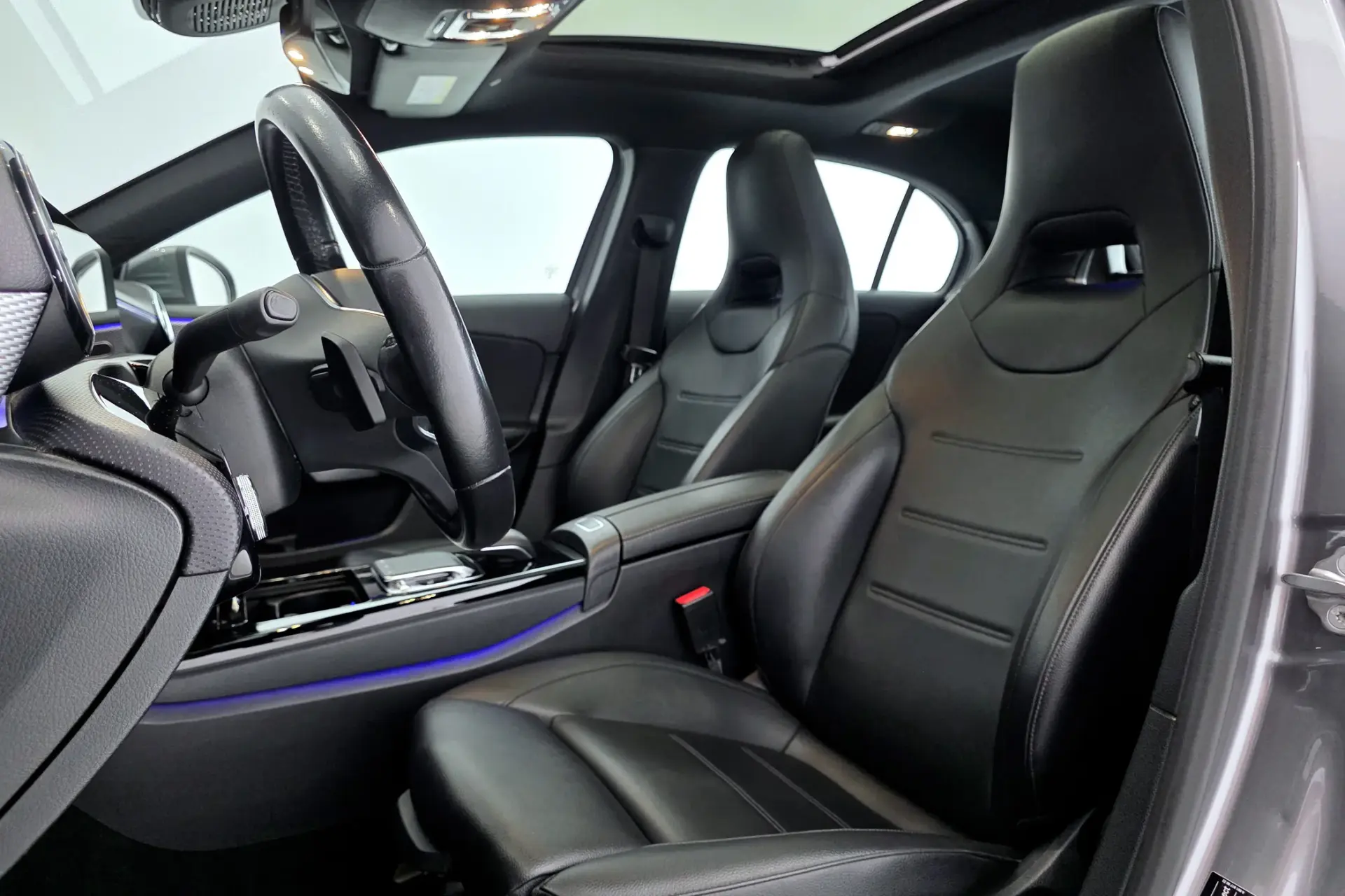 Mercedes-Benz A 180 d 7G-DCT Progressive 10