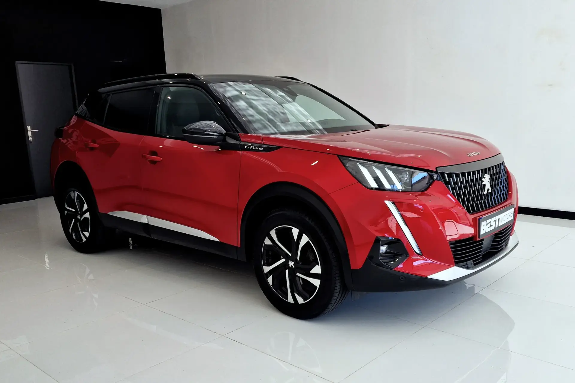 Peugeot 2008 1.2 PureTech GT Line EAT8 5