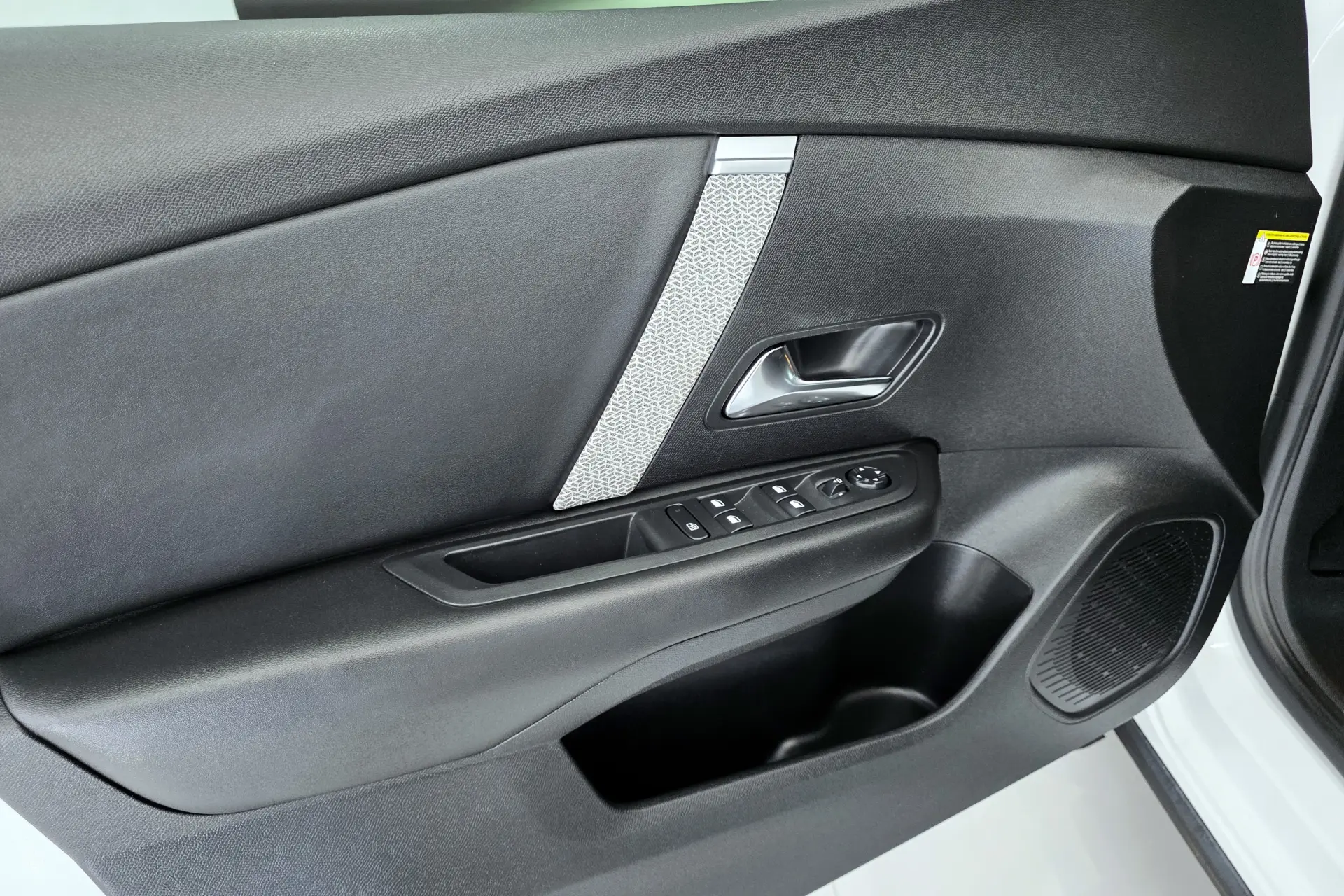 Citroen C4 PureTech 130 Stop&Start EAT8 C-SERIES 9