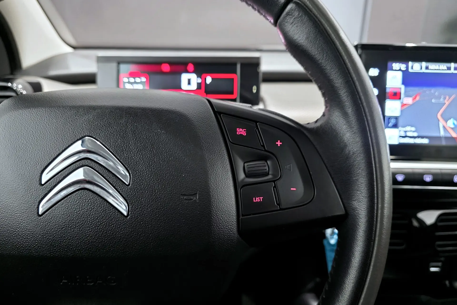 Citroën C4 Cactus Pure Tech 110 Stop&Start EAT6 Shine 17