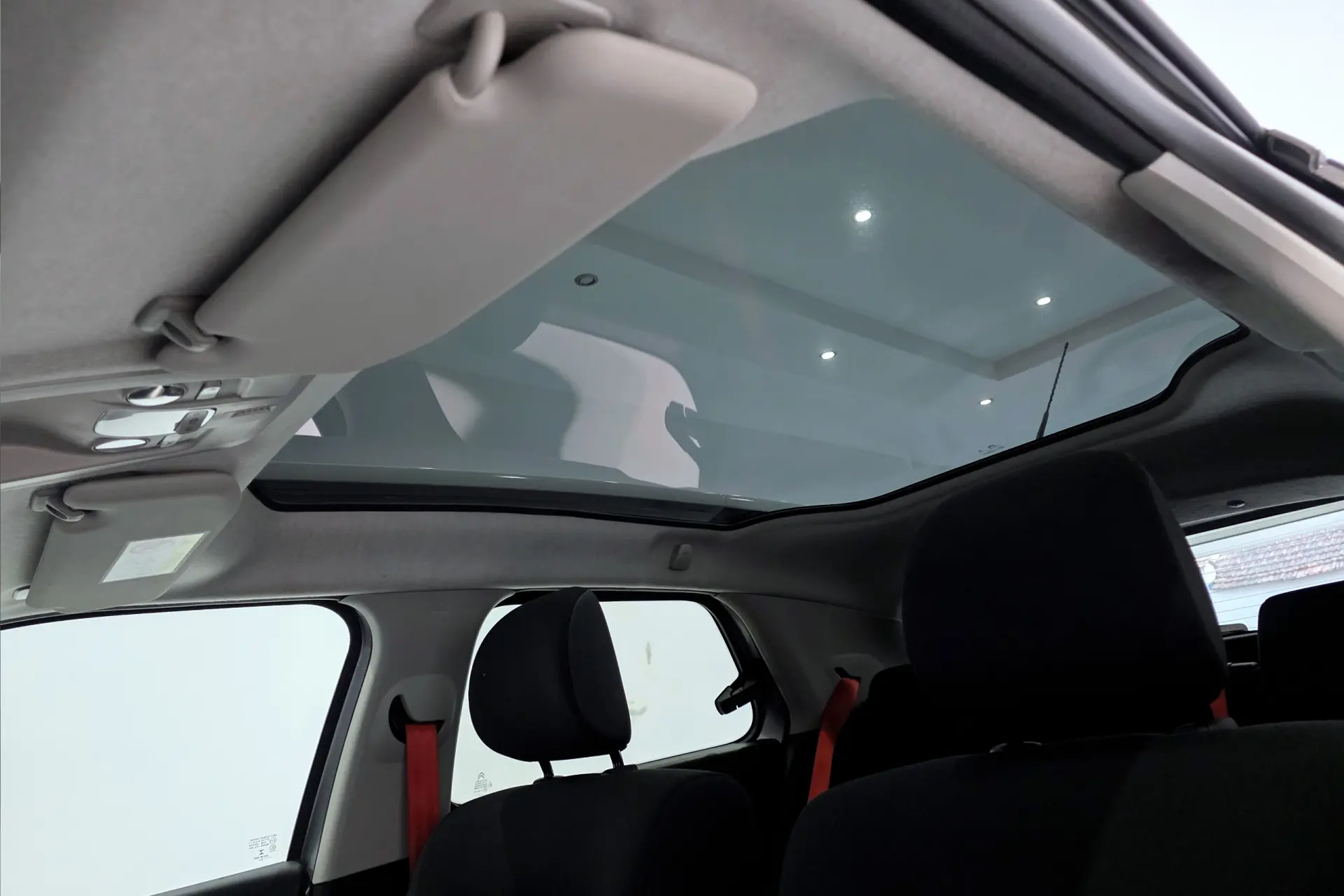 Citroën C4 Cactus Pure Tech 110 Stop&Start EAT6 Shine 11