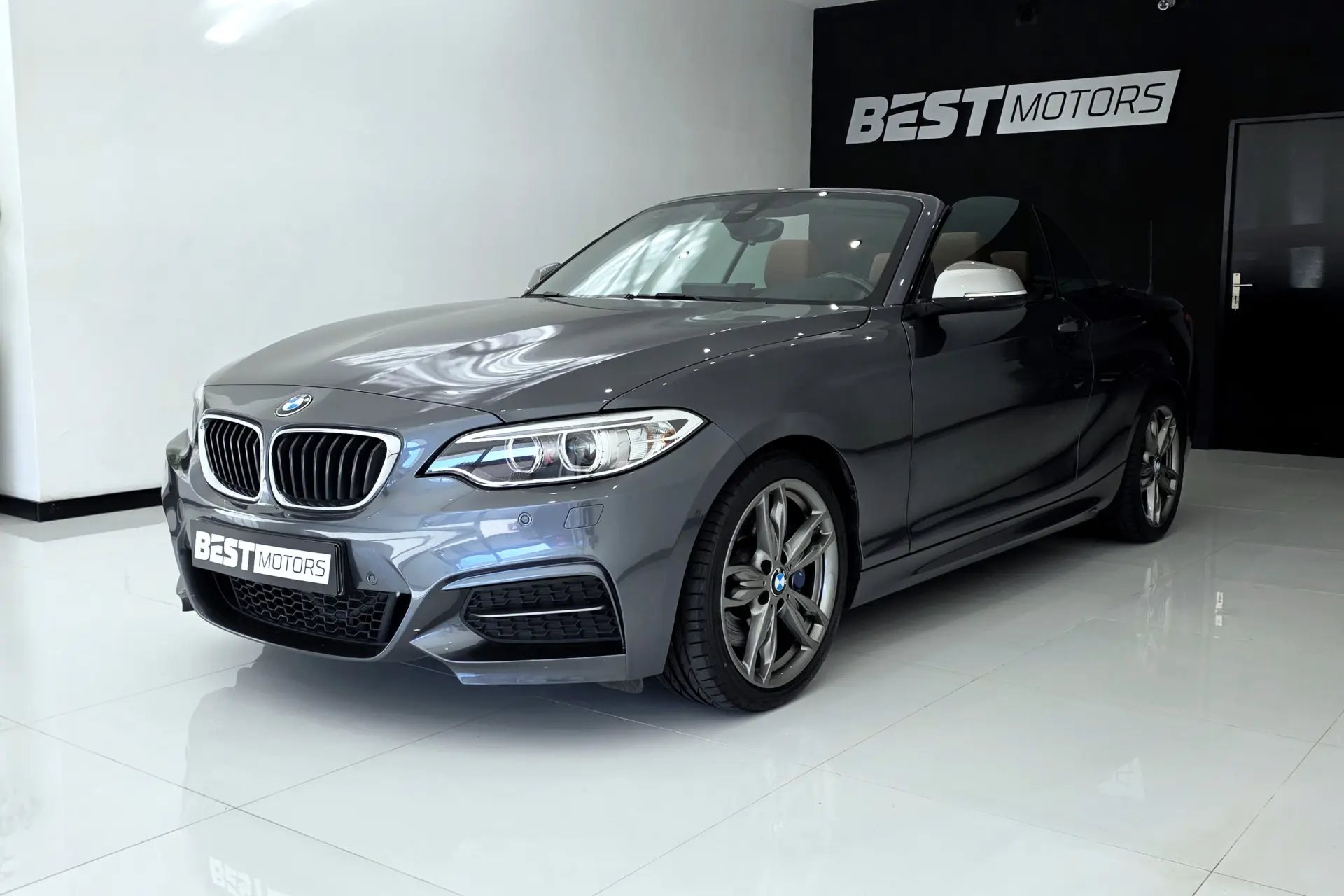 BMW M240i xDrive Auto 4