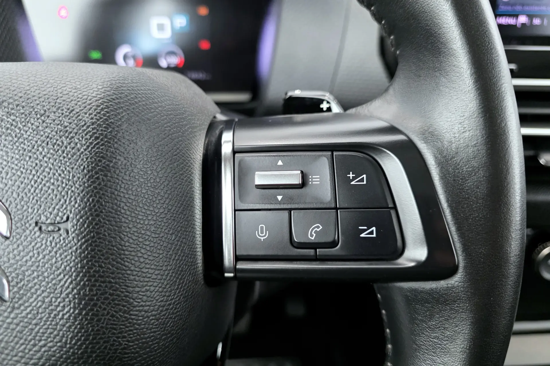 Citroën C4 PureTech 130 Stop&Start EAT8 PLUS 14