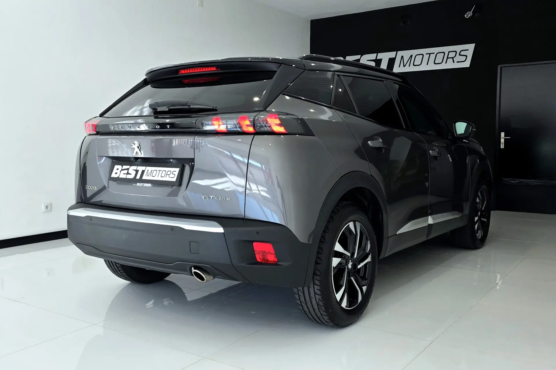 Peugeot 2008 1.5 BlueHDi GT Line EAT8 5