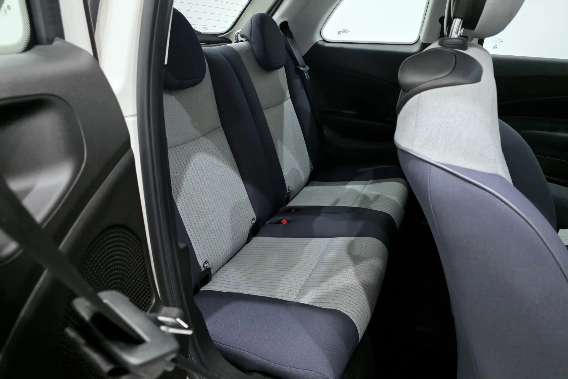 Fiat 500e 3 + 1 42 kWh Icon 15