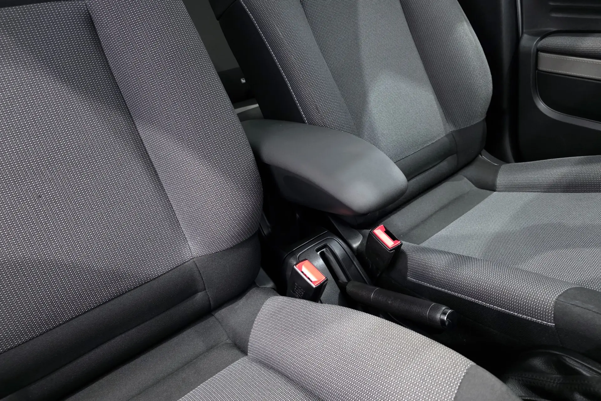 Citroën C4 Cactus Pure Tech 110 Stop&Start EAT6 Shine 25