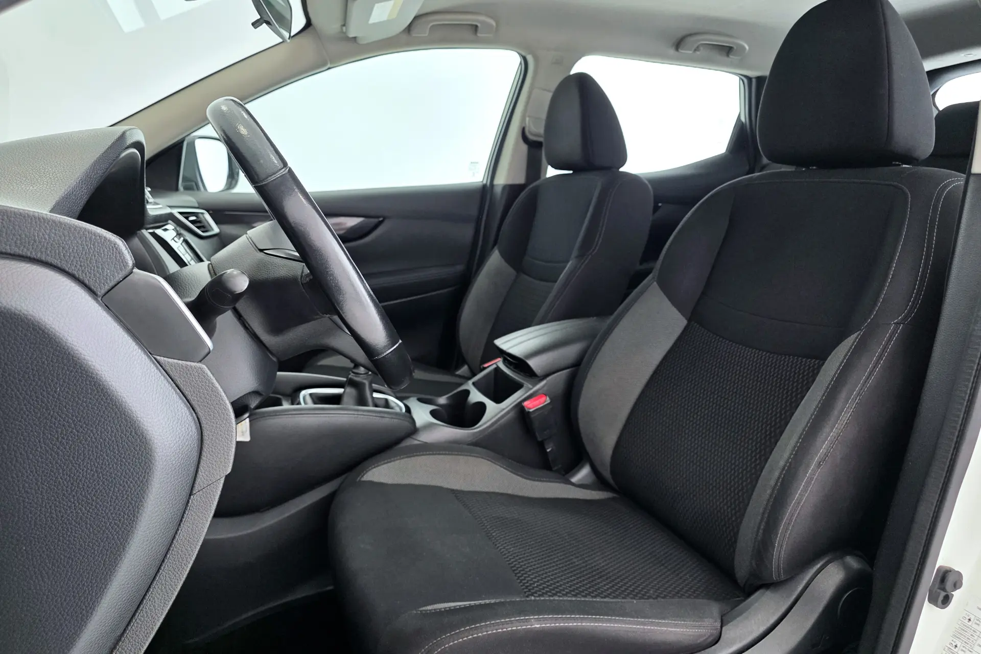 Nissan Qashqai 1.7 dCi N-Connecta 8
